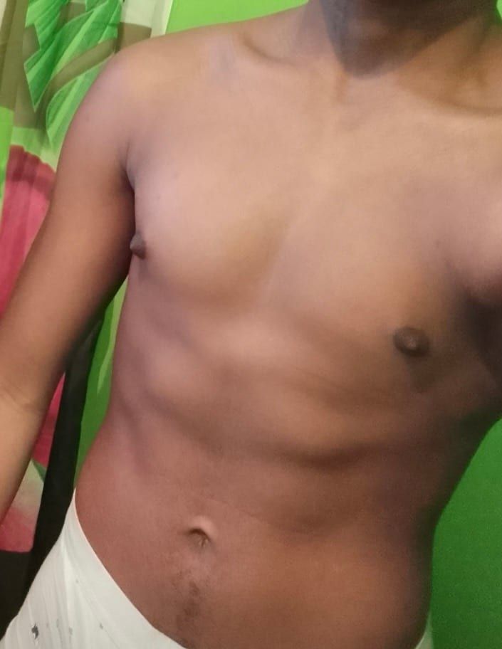 Profil de Khaled, 40 ans, Gay bars à Acquarossa (Tessin)