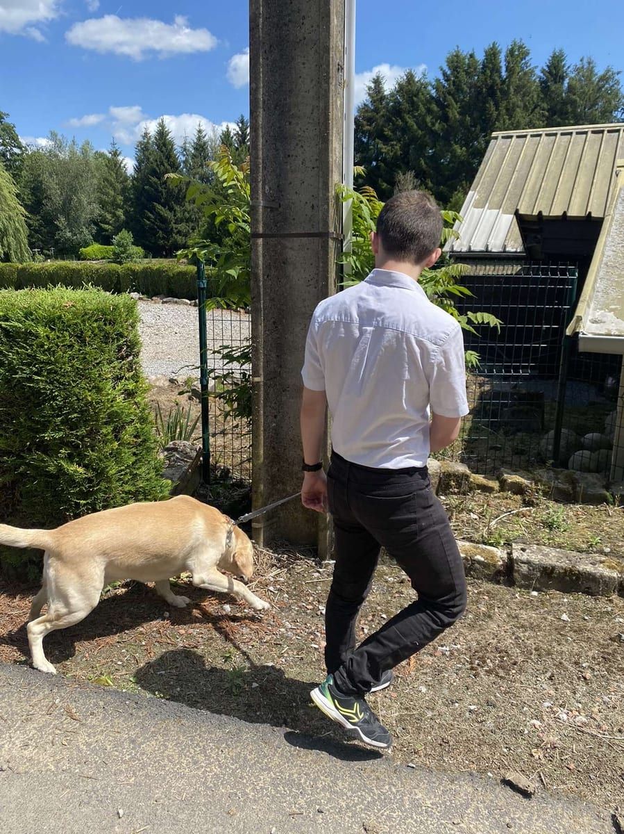 Djawed - Gay bars à Vésenaz Profil de Djawed, 39 ans, Gay bars à Vésenaz (Genève)