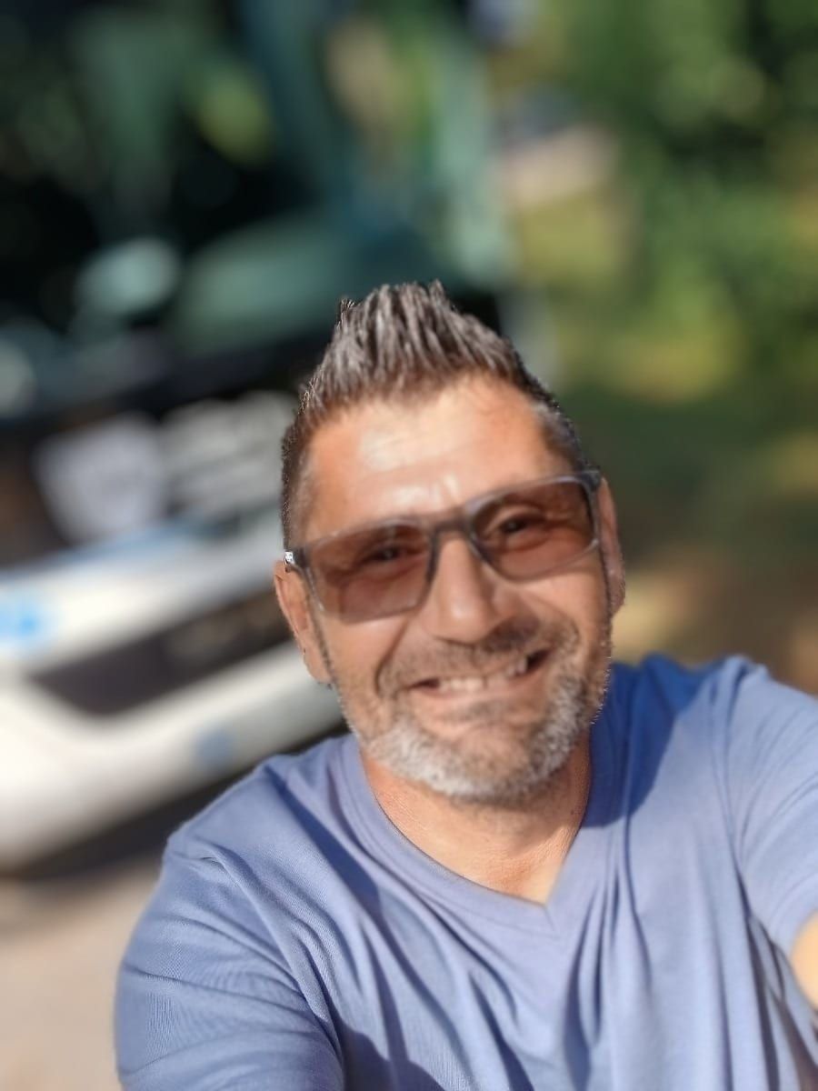 Profil de Edmilson, 40 ans, Gay bars à Weesen (Glaris)