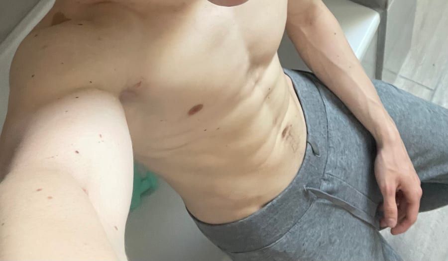 Profil de Eddie, 26 ans, Gay bars à Wilen b. Wil (Thurgovie)