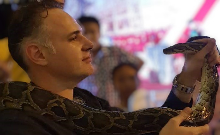 Profil de Imadeddine, 30 ans, Gay bars à Crissier (Vaud)