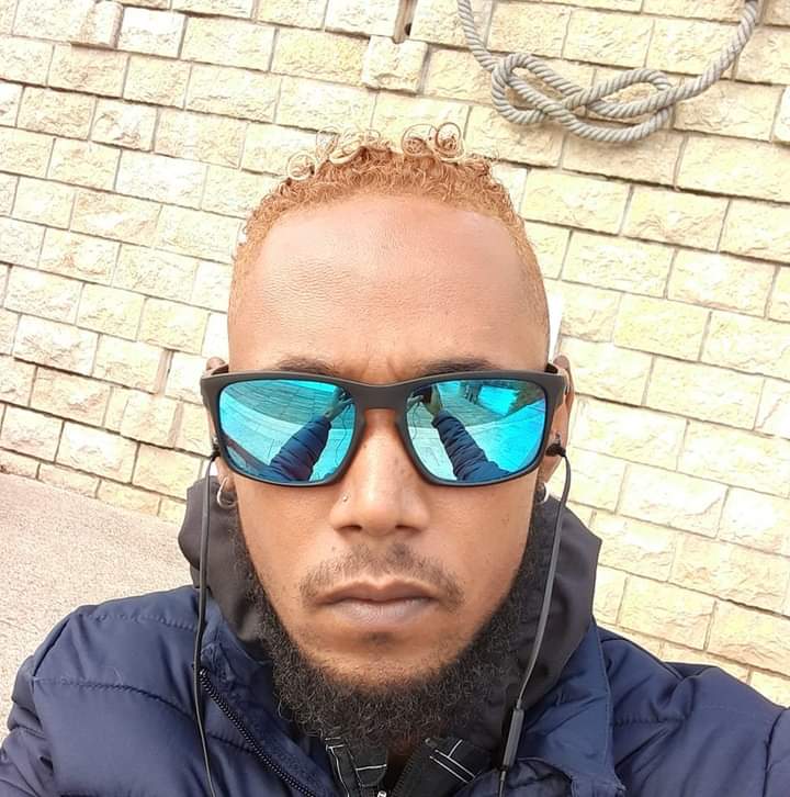 Profil de Pierre-georges, 43 ans, Gay bars à Näfels (Glaris)
