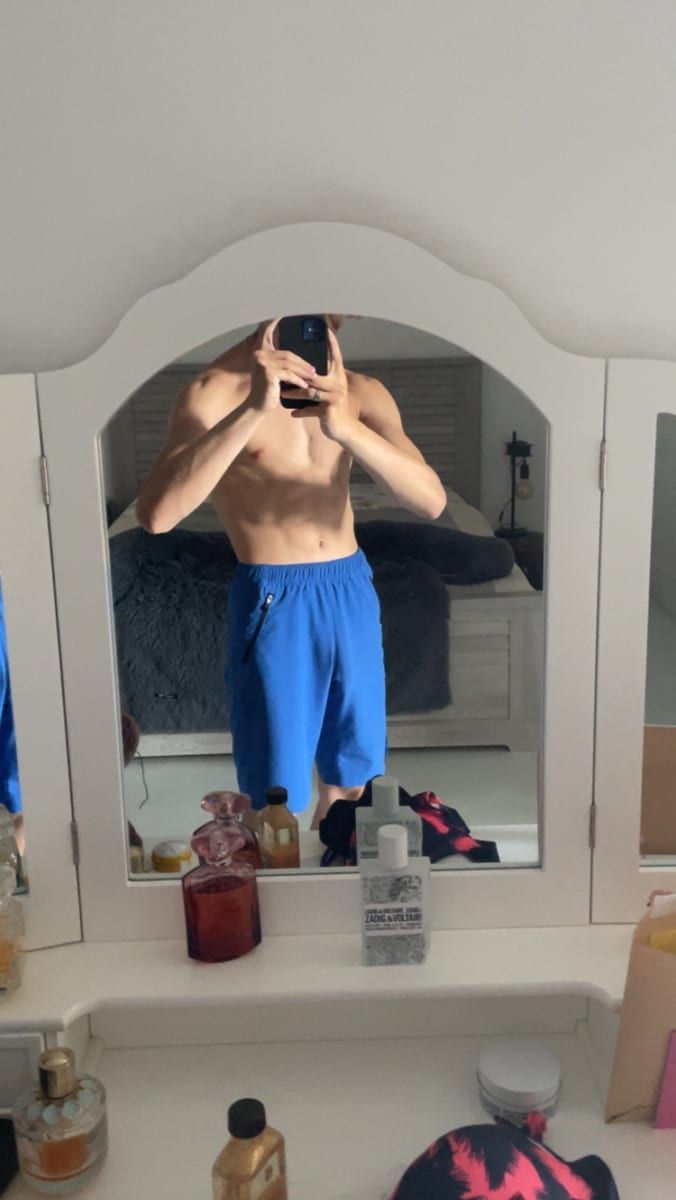 Profil de Gaylord, 25 ans, Gay bars à Arveyes (Vaud)