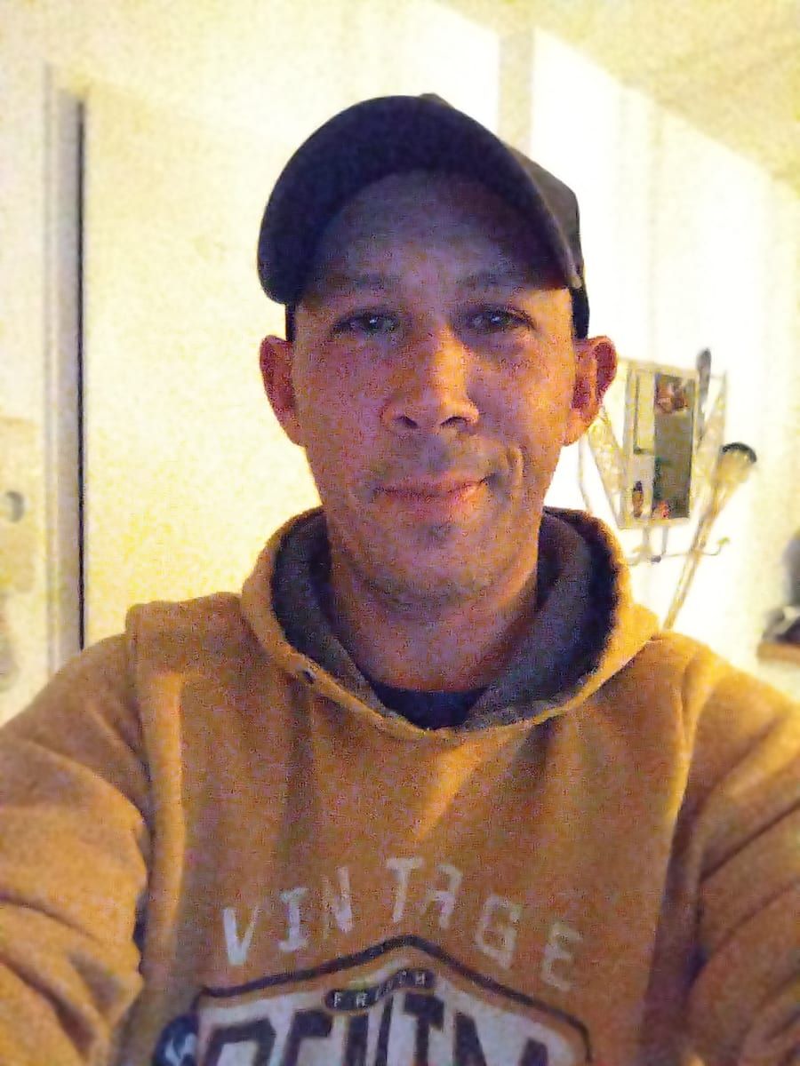 Profil de Artin, 42 ans, Gay bars à Mülligen (Argovie)