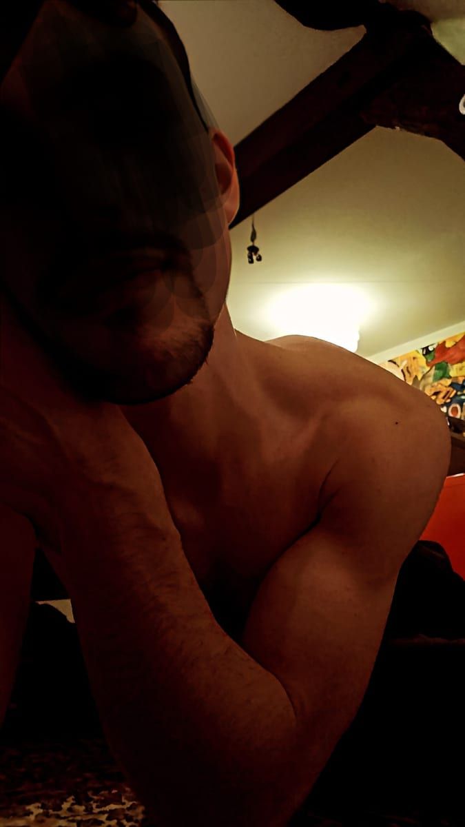Profil de Hassan, 33 ans, Gay bars à Donatyre (Vaud)