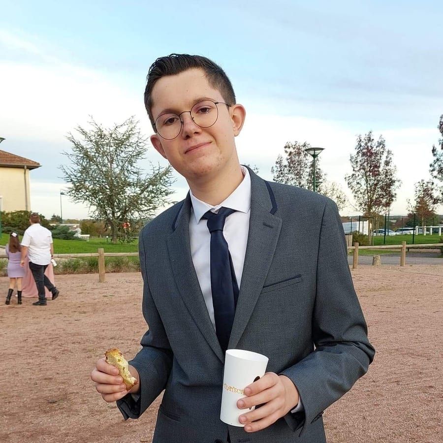 Profil de Aniceto, 41 ans, Gay bars à Novalles (Vaud)