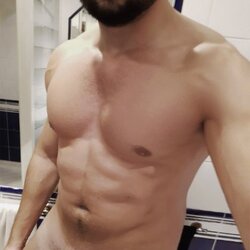 Profil de Théophile, 26 ans, Gay bars à Schwende (Appenzell Rhodes-Intérieures)
