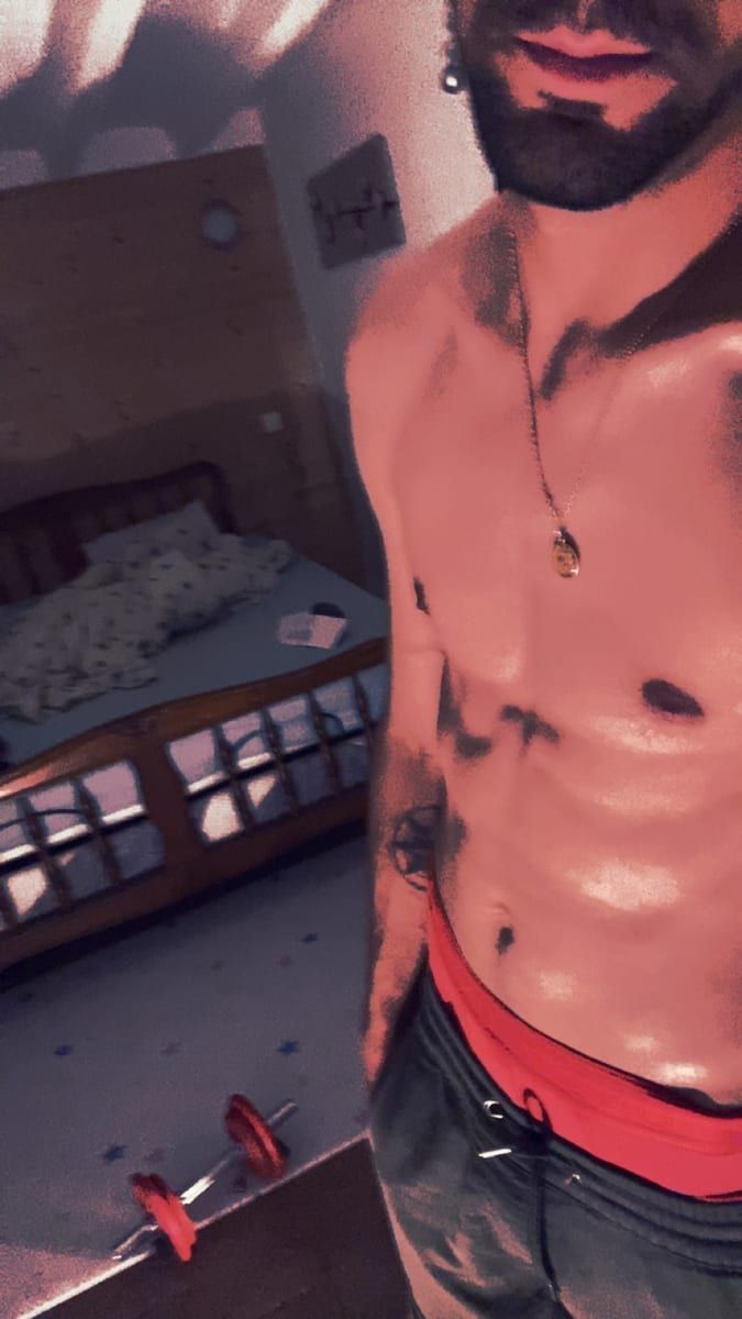 Profil de Sanders, 26 ans, Gay bars à Gunten (Berne)
