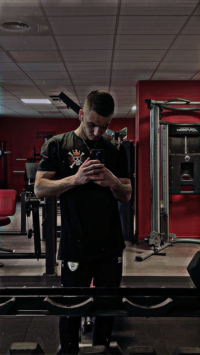 Profil de Ange-pierre, 42 ans, Gay bars à Feldbach (Zurich)