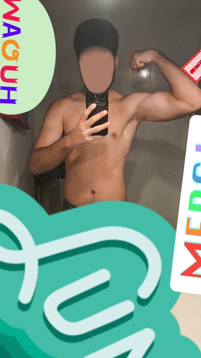 Profil de Akira, 35 ans, Gay bars à Zermatt (Valais)