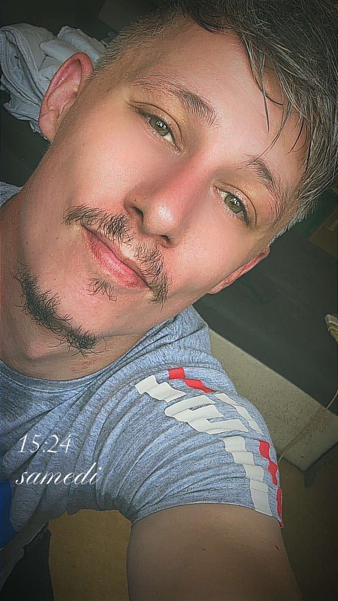 Profil de Fariss, 35 ans, Gay bars à Crissier (Vaud)