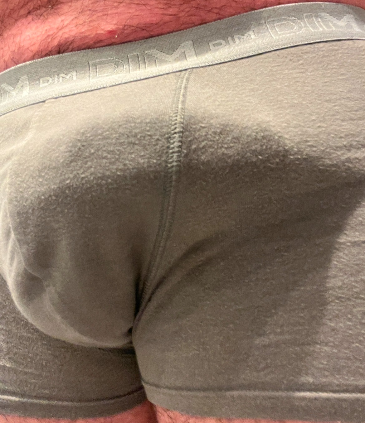 Profil de Adriano, 23 ans, Gay bars à Lignerolle (Vaud)