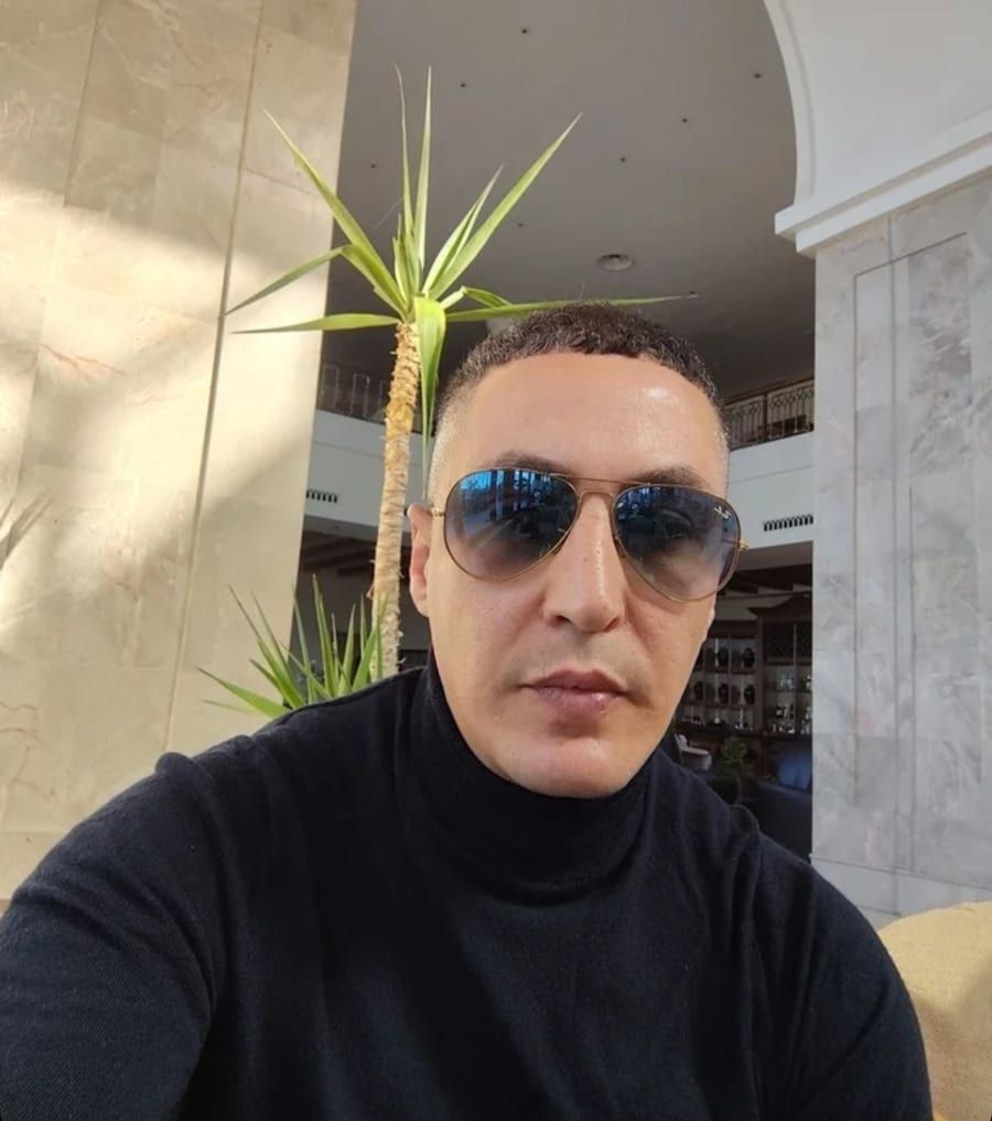 Profil de Justin, 42 ans, Gay bars à La Rippe (Vaud)