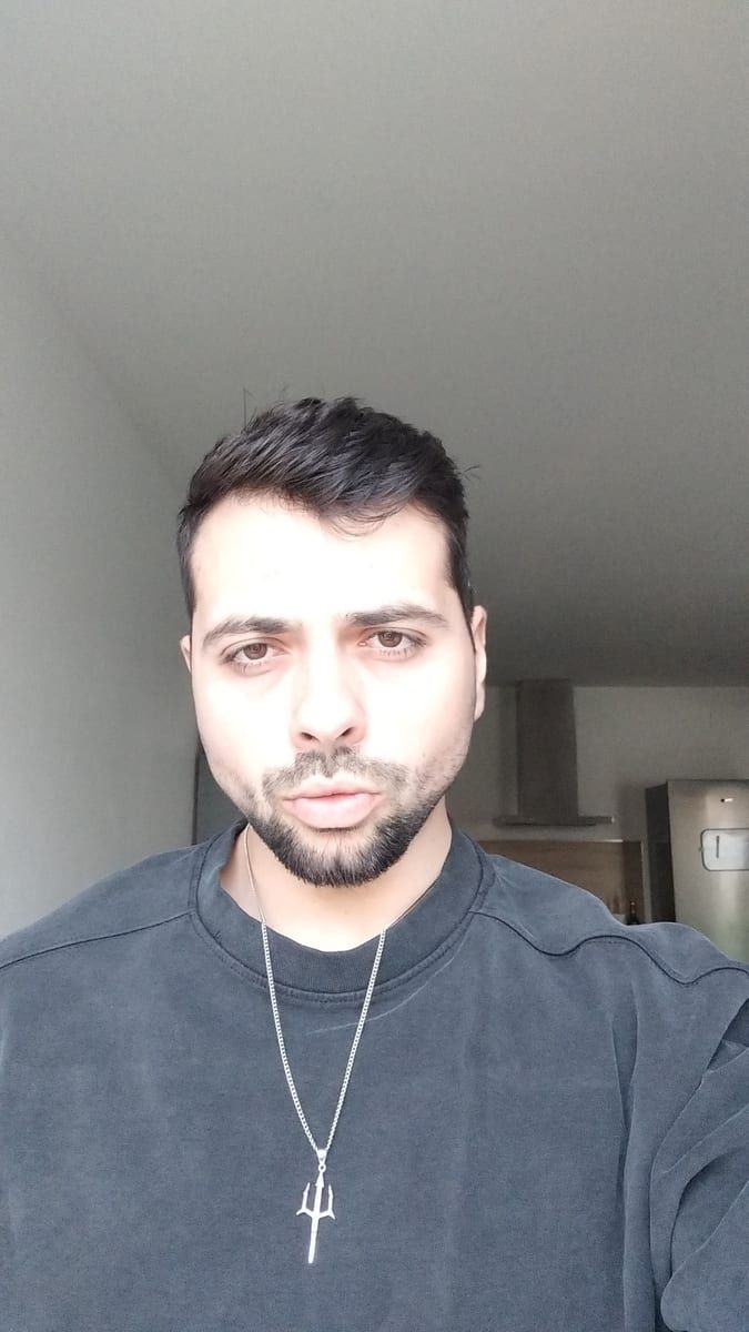Profil de Erick, 31 ans, Gay bars à Ballaigues (Vaud)