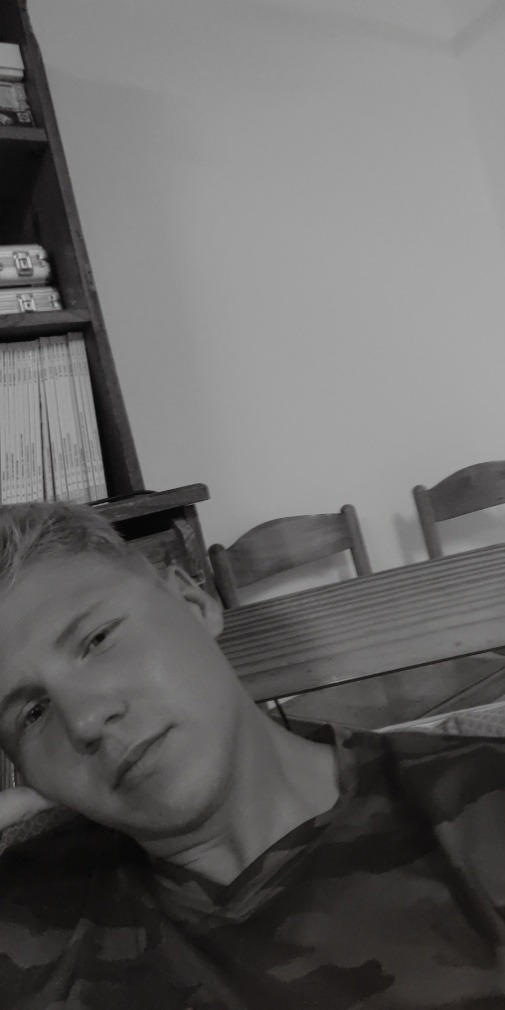 Profil de Dior, 23 ans, Gay bars à Sembrancher (Valais)