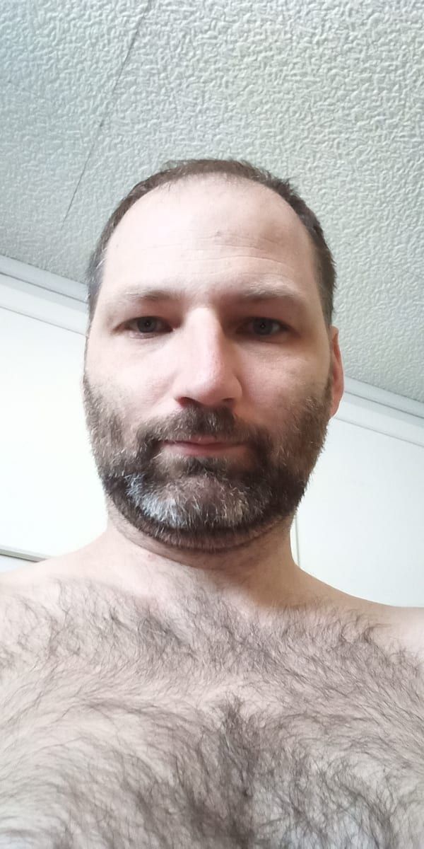 Profil de Yhann, 23 ans, Gay bars à Rebstein (Saint-Gall)