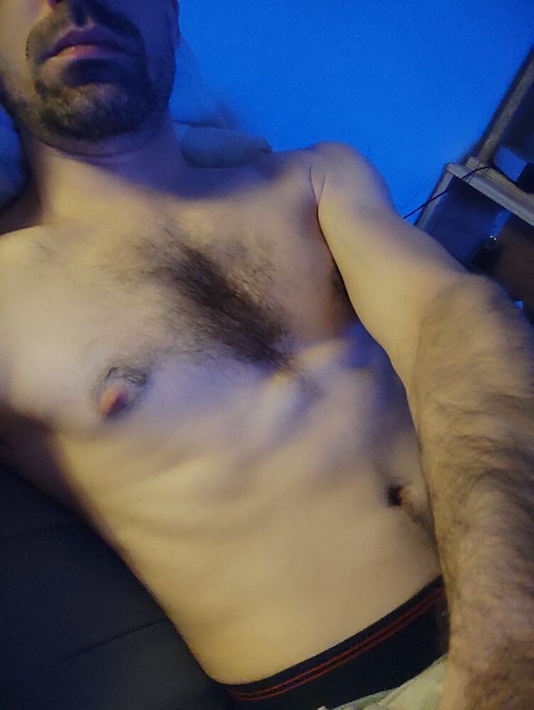 Samuel - Gay bars à Bibern SO Profil de Samuel, 30 ans, Gay bars à Bibern SO (Soleure)
