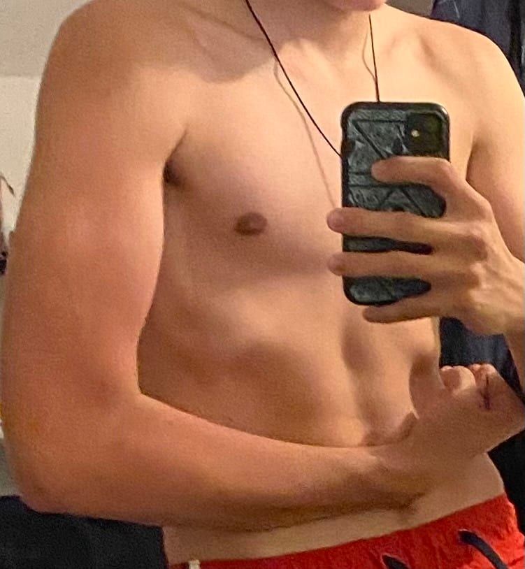 Profil de Belgacem, 29 ans, Gay bars à Morcote (Tessin)
