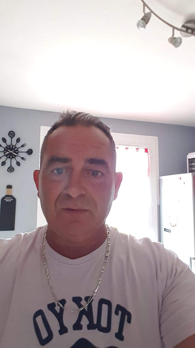 Profil de Hafid, 44 ans, Gay bars à Unterägeri (Zoug)