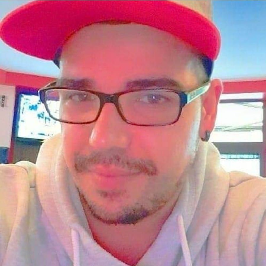 Profil de Ashton, 26 ans, Gay bars à Juf (Grisons)