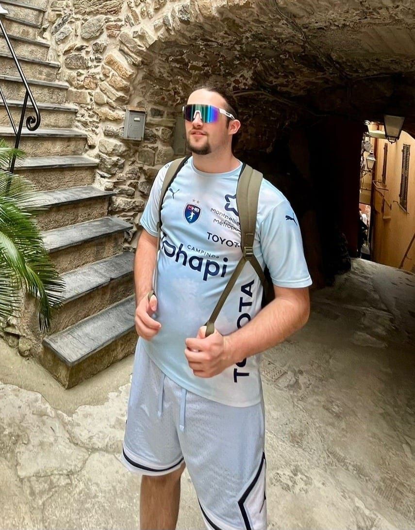 Profil de Léandro, 40 ans, Gay bars à Jenins (Grisons)