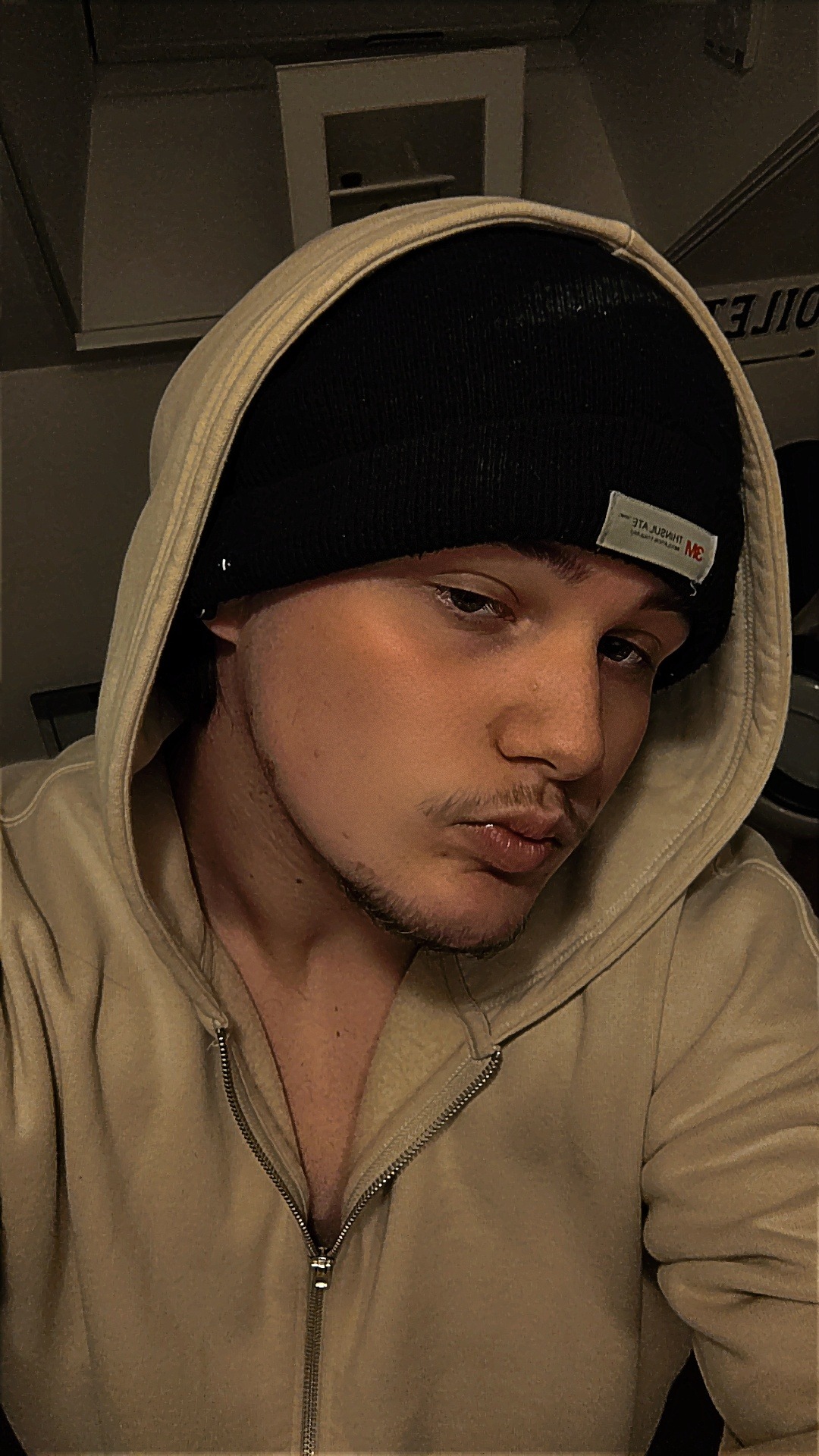 Profil de Djayson, 30 ans, Gay bars à Zeihen (Argovie)
