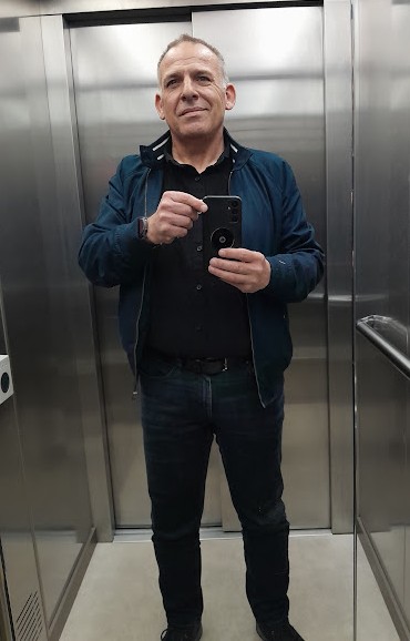 Profil de Kinsley, 42 ans, Gay bars à Contra (Tessin)