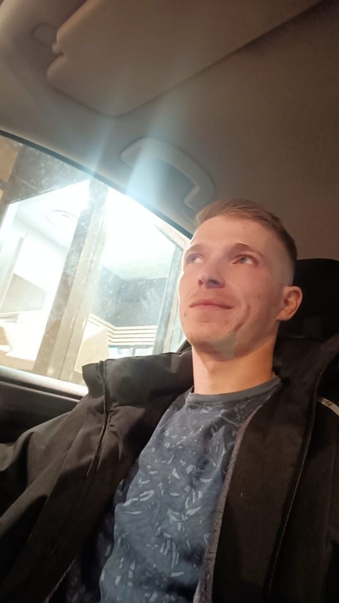 Profil de Marouan, 39 ans, Gay bars à Morcote (Tessin)